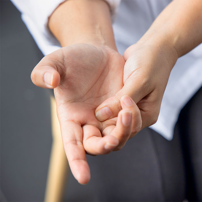 trigger finger chiropractor in Monterey, CA